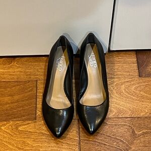 Franco Sarto Black Pointed-Toe Leather Pumps